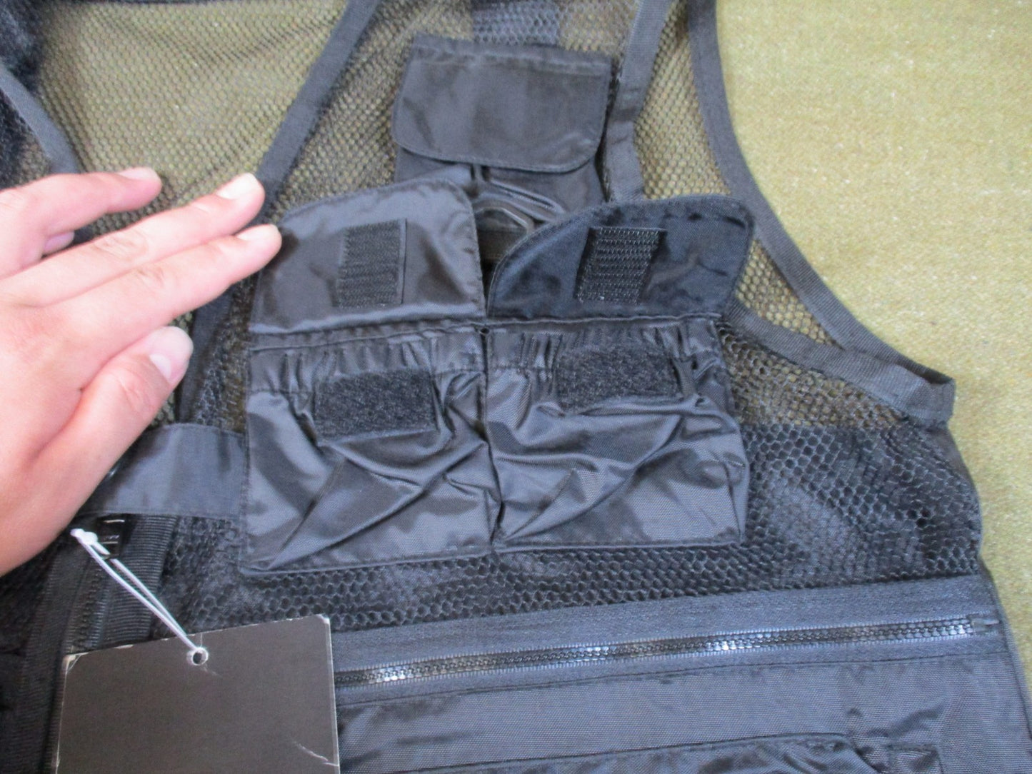 New Recon Tactical Utility Vest Black Size M Multi-Pocket Mesh Fishing Hunting