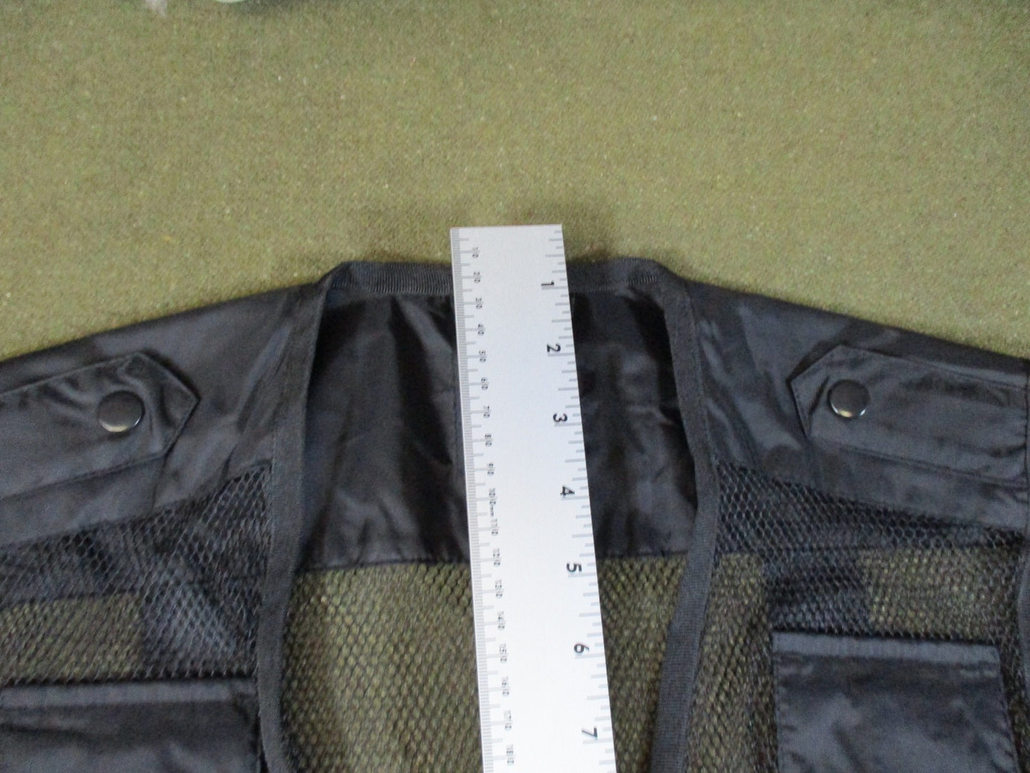 New Recon Tactical Utility Vest Black Size M Multi-Pocket Mesh Fishing Hunting