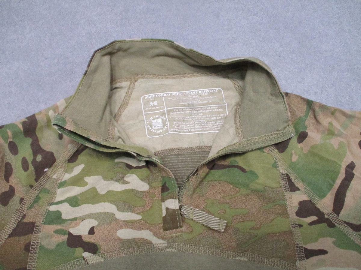 US Army Combat Shirt Flame Resistant Multicam Size Medium 1/4 Zipper OCP Used