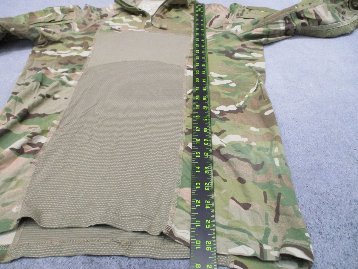 US Army Combat Shirt Flame Resistant Multicam Size Medium 1/4 Zipper OCP Used