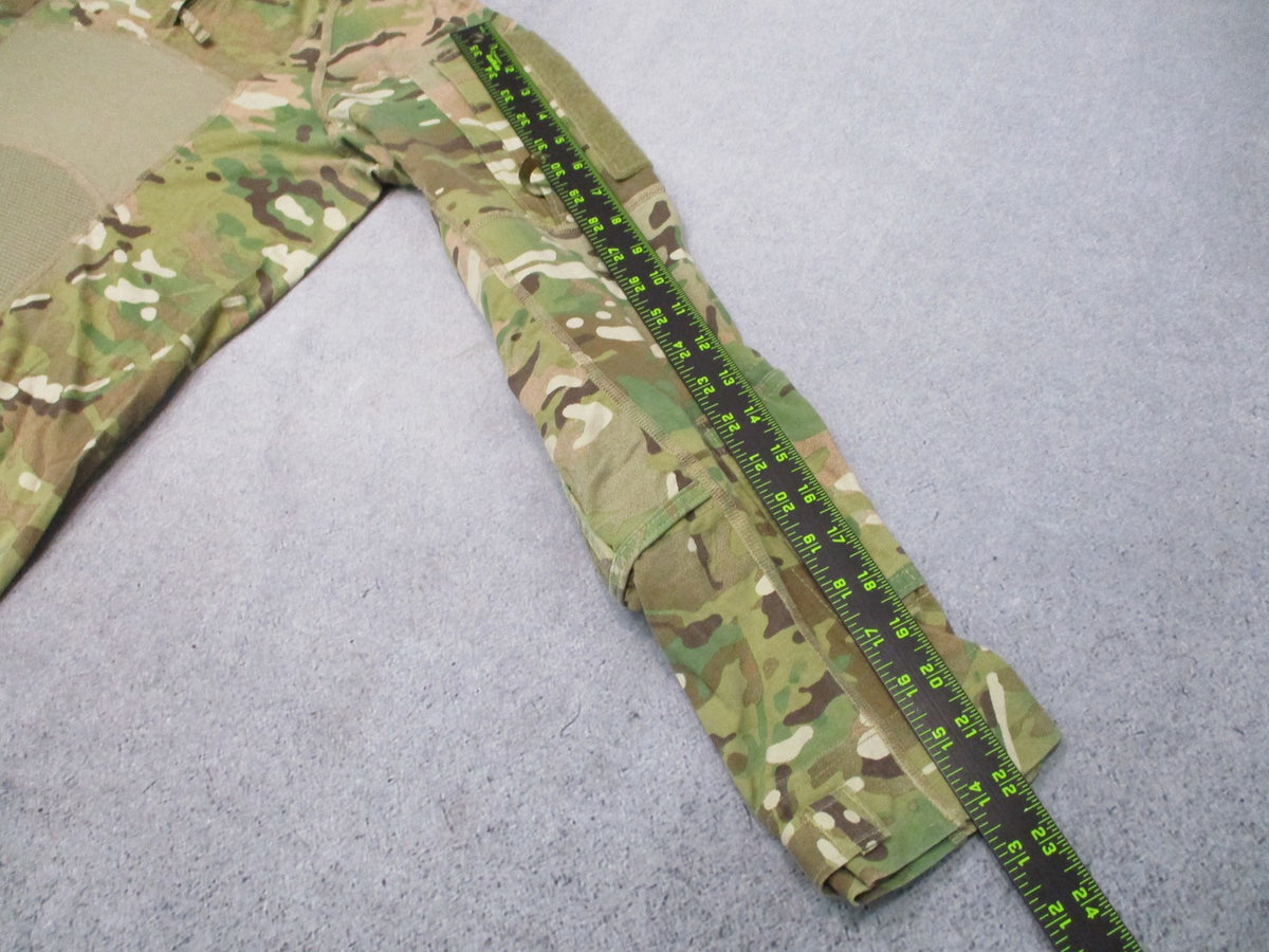 US Army Combat Shirt Flame Resistant Multicam Size Medium 1/4 Zipper OCP Used