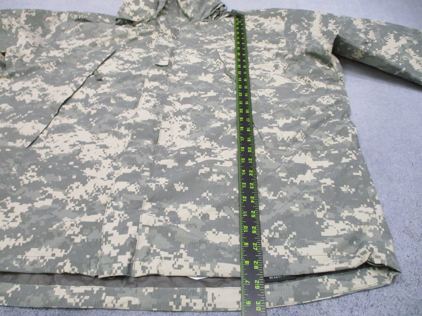 USGI ECWCS Gen III Level 6 Rain Jacket Parka UCP ACU Digital Large Long USED
