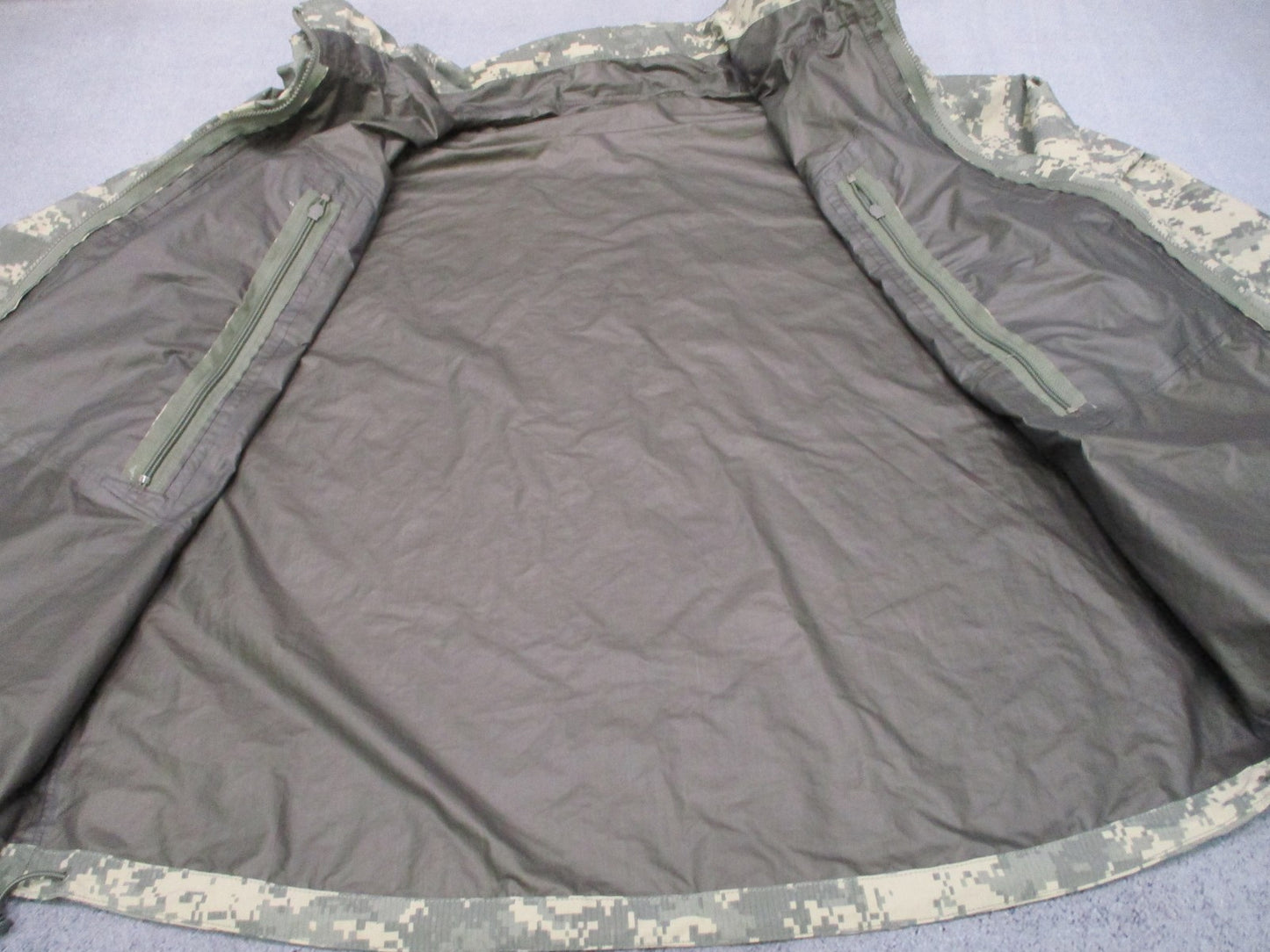 USGI ECWCS Gen III Level 6 Rain Jacket Parka UCP ACU Digital Large Long USED