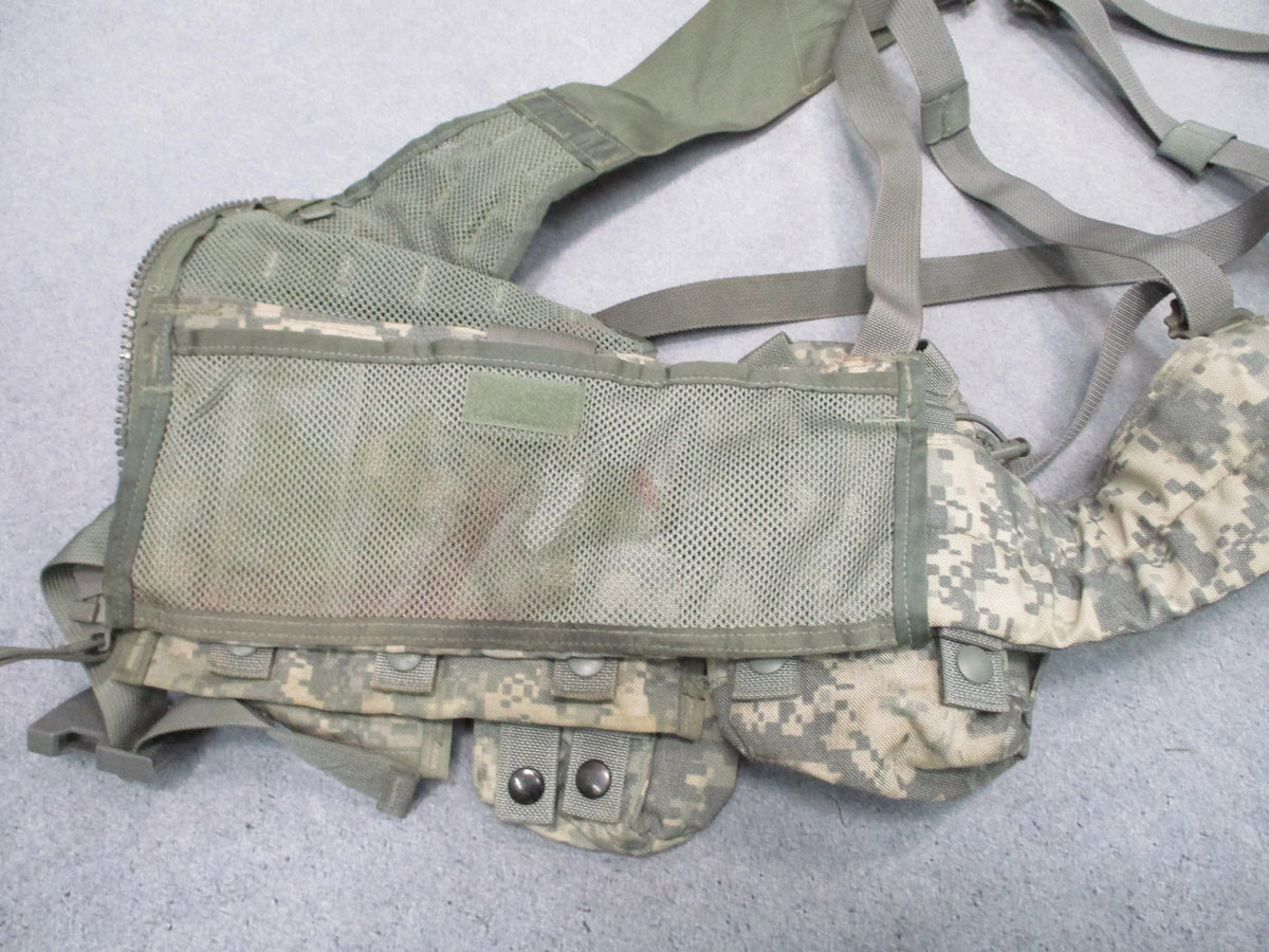 USGI MOLLE II FLC Vest Rifleman Set ACU UCP 9 Pouches Fighting Load Carrier