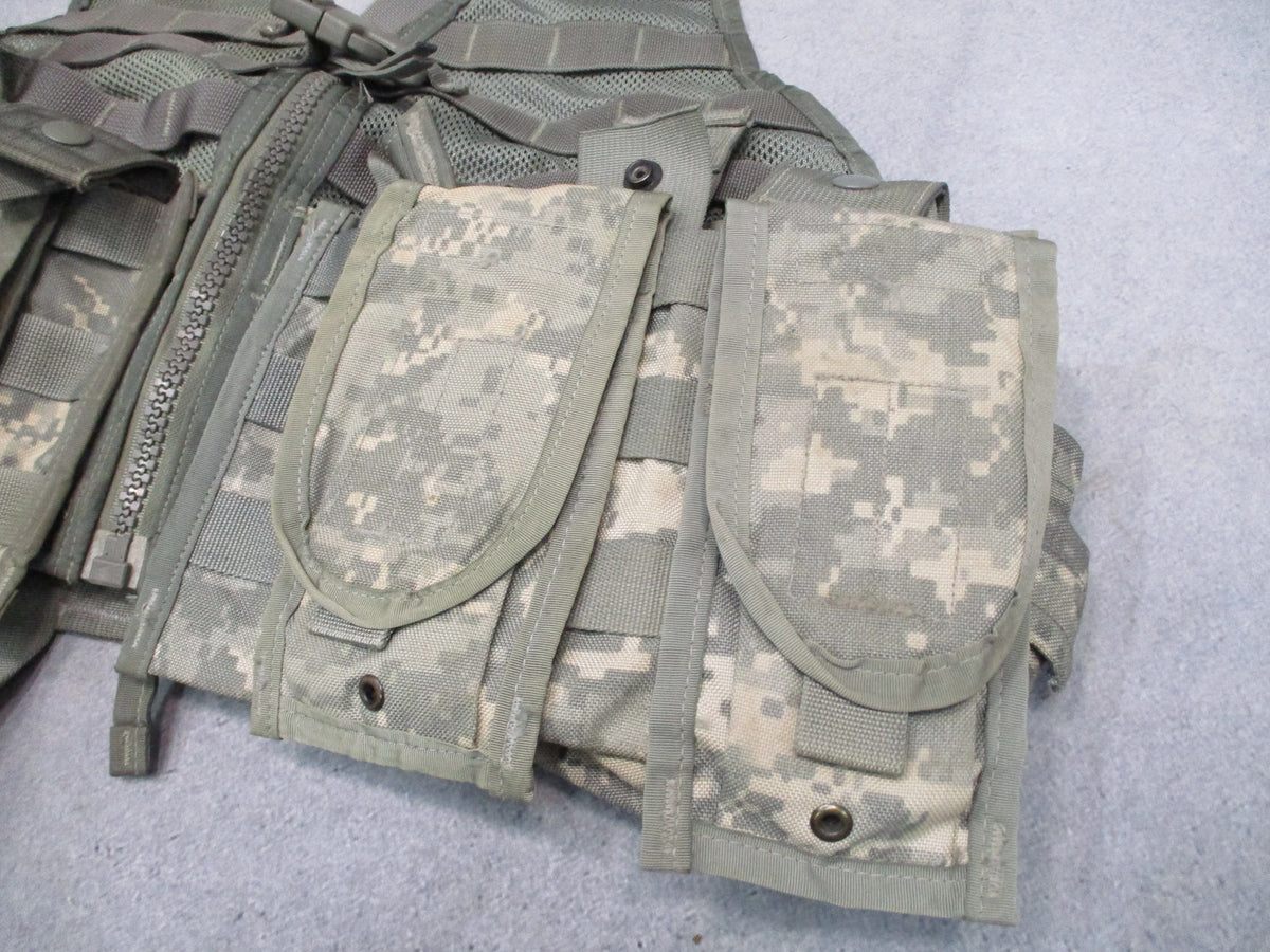 USGI MOLLE II FLC Vest Rifleman Set ACU UCP 9 Pouches Fighting Load Carrier