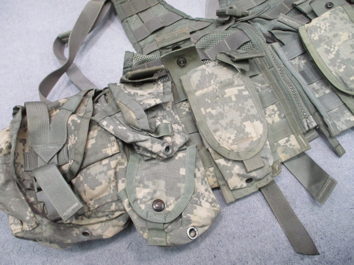 USGI MOLLE II FLC Vest Rifleman Set ACU UCP 9 Pouches Fighting Load Carrier