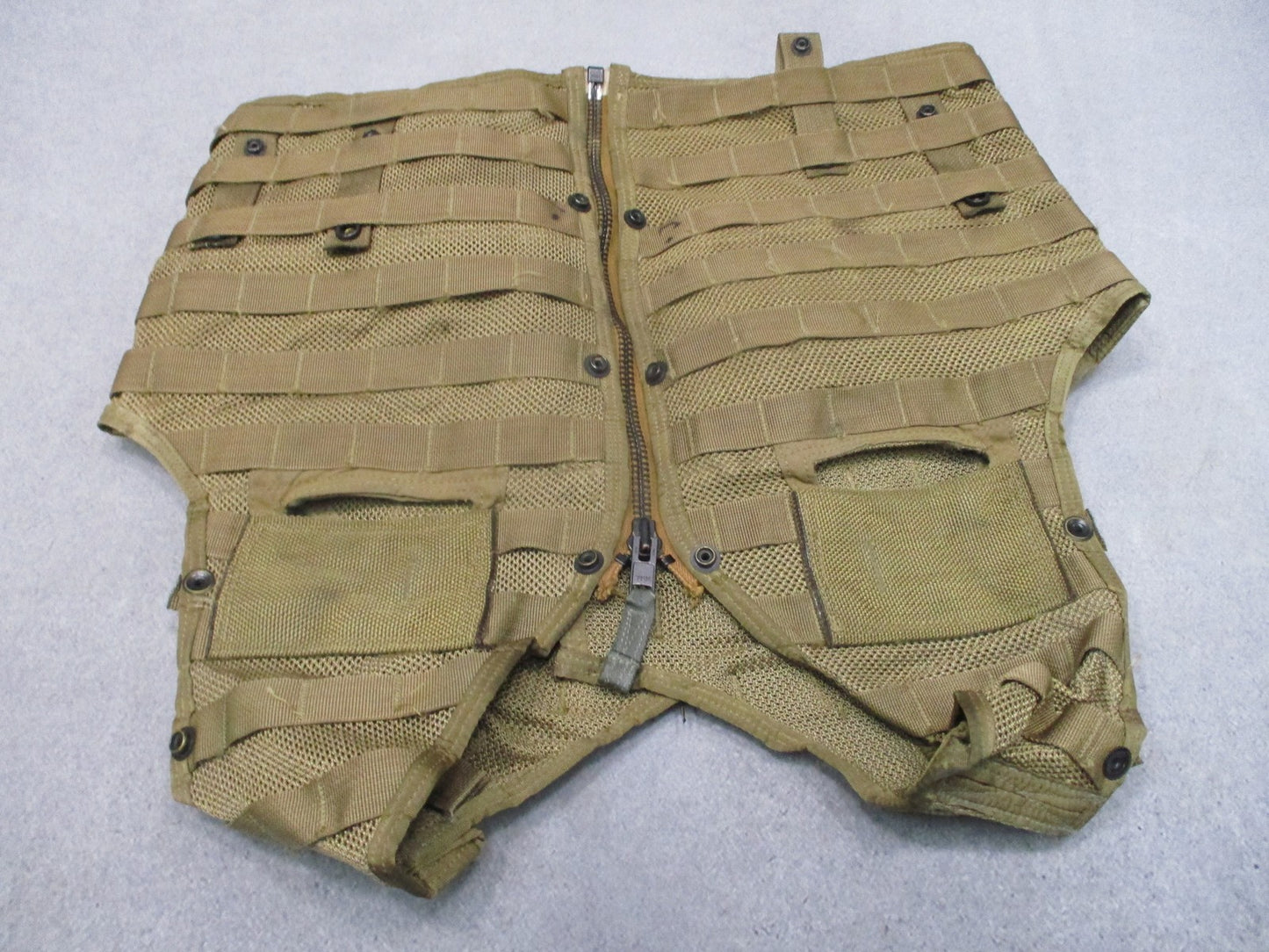 US Military Surplus CMU-36/P Survival Vest MOLLE Tactical Gear Tan