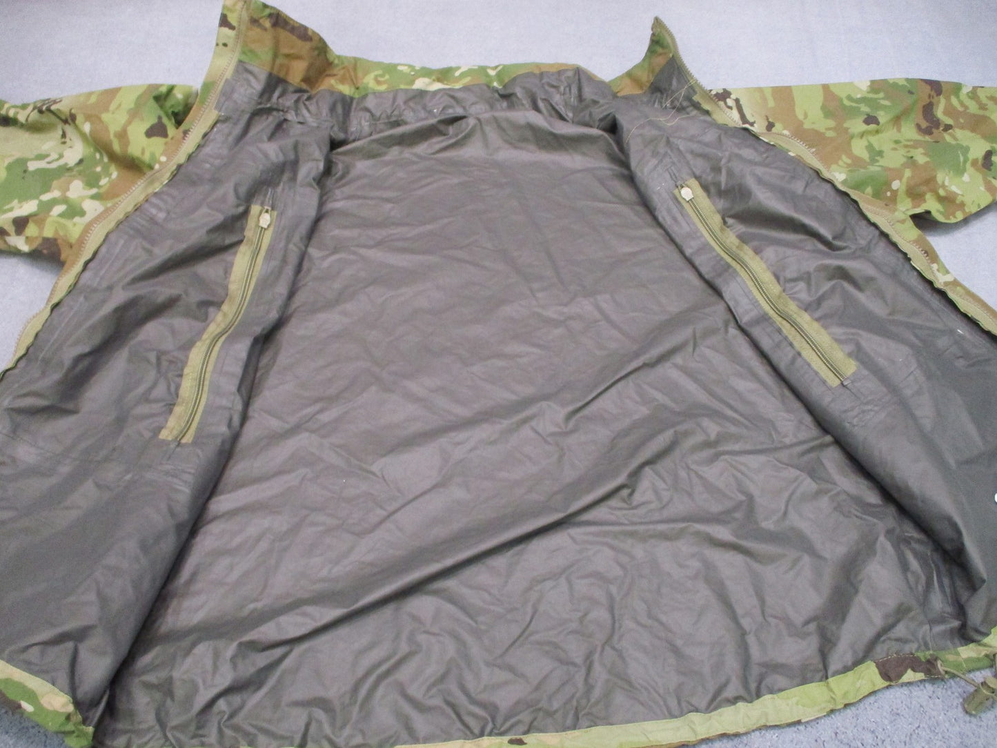 USGI ECWCS Gen III Level 6 Wet Weather Jacket OCP 8415-01-641-0818
