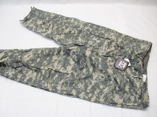 US ARMY RAIN PANTS WET WEATHER GEN III MEDIUM/REGULAR ACU DIGITAL UCP (NEW)