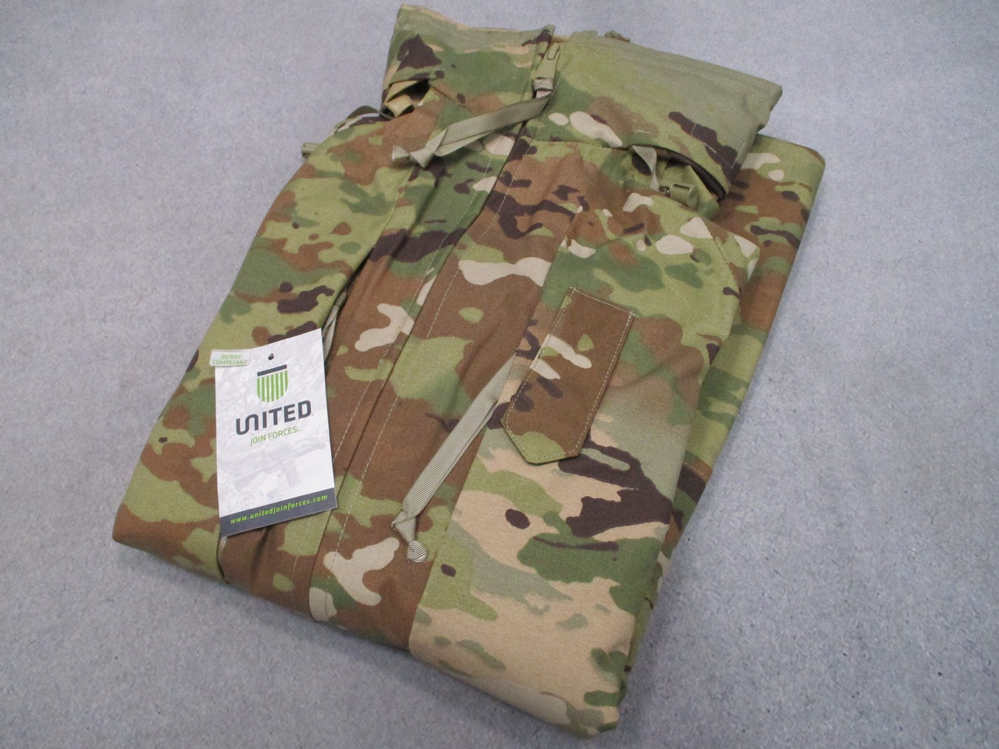United Barricade APECS Scorpion Parka OCP Medium Regular USAF Jacket NWT