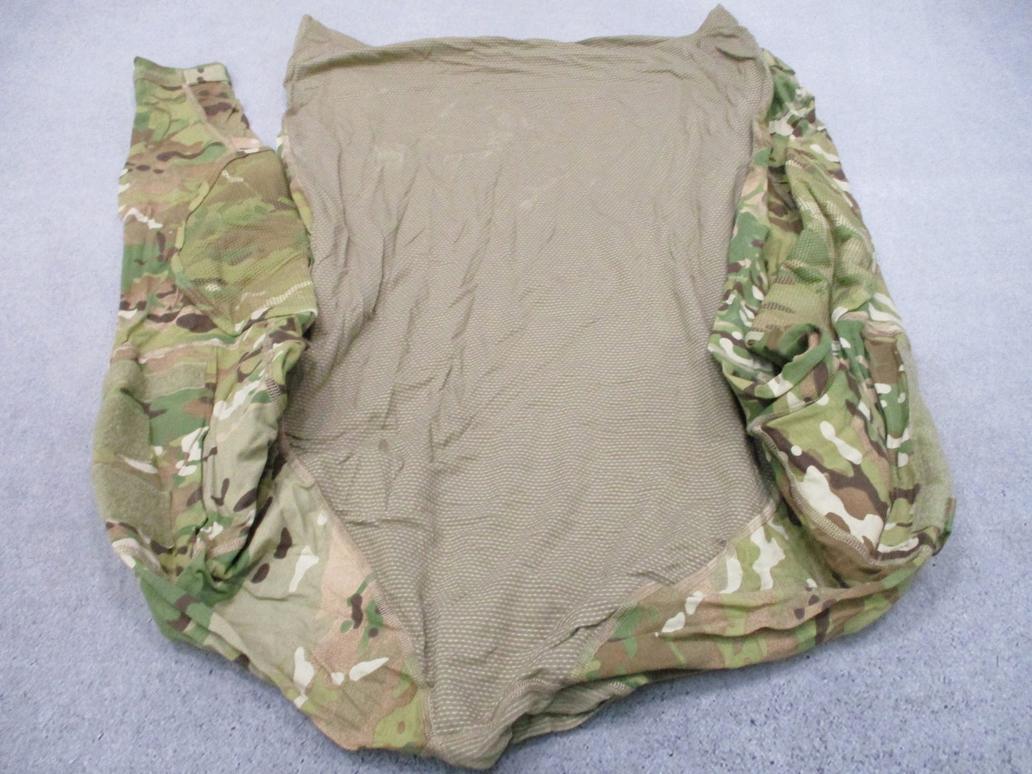 USGI Army Combat Shirt Flame Resistant MultiCam Size Large Tactical Uniform