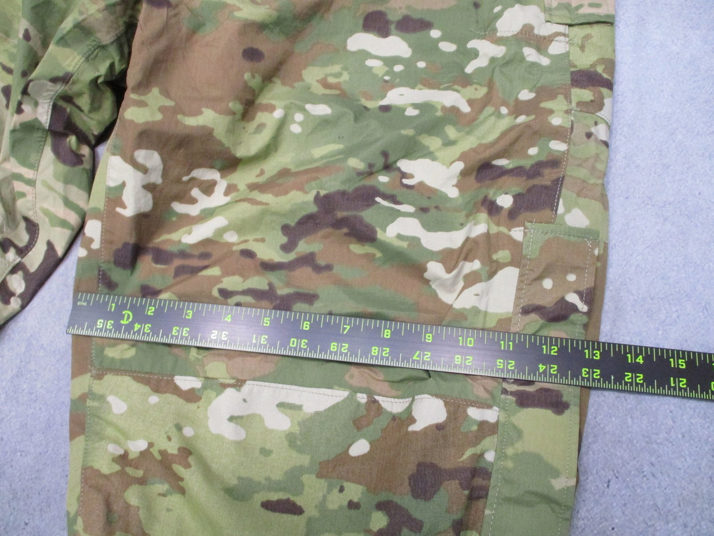 US Military Gen III Layer 6 OCP GORE-TEX Trousers Extreme Cold Weather Med-Reg