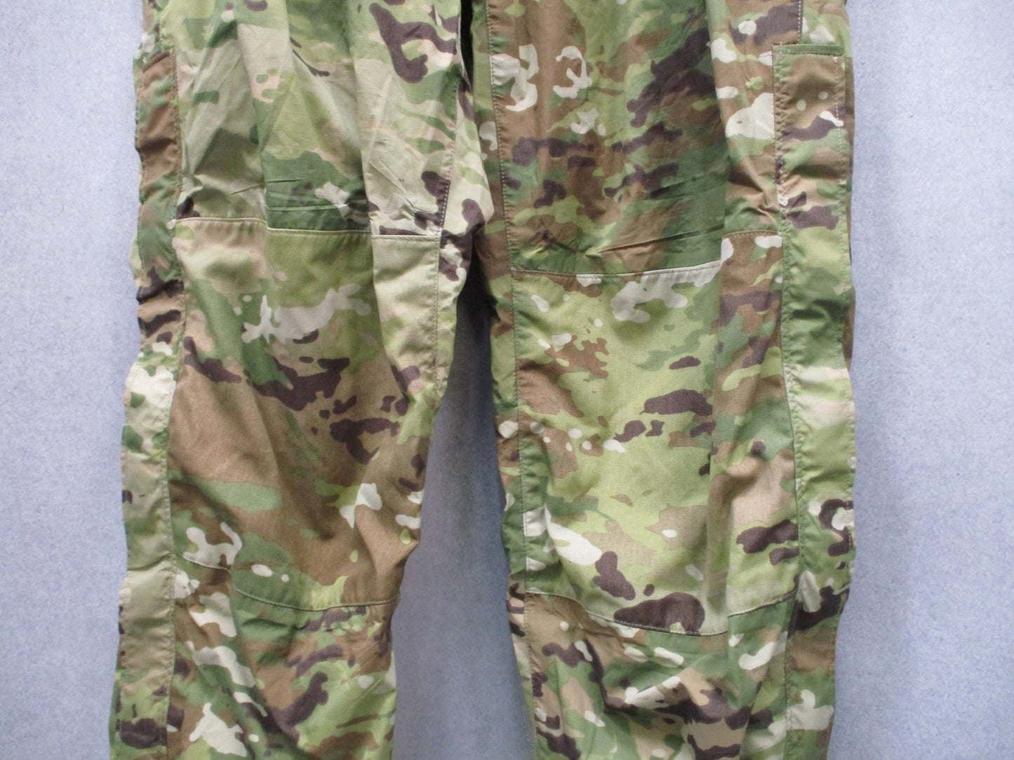 US Military Gen III Layer 6 OCP GORE-TEX Trousers Extreme Cold Weather Med-Reg