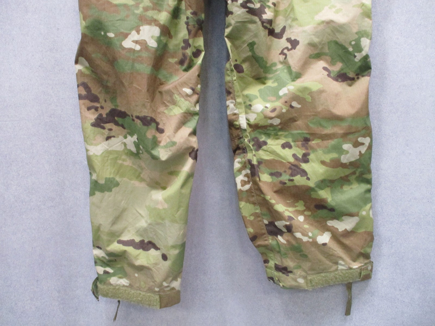 US Military Gen III Layer 6 OCP GORE-TEX Trousers Extreme Cold Weather Med-Reg