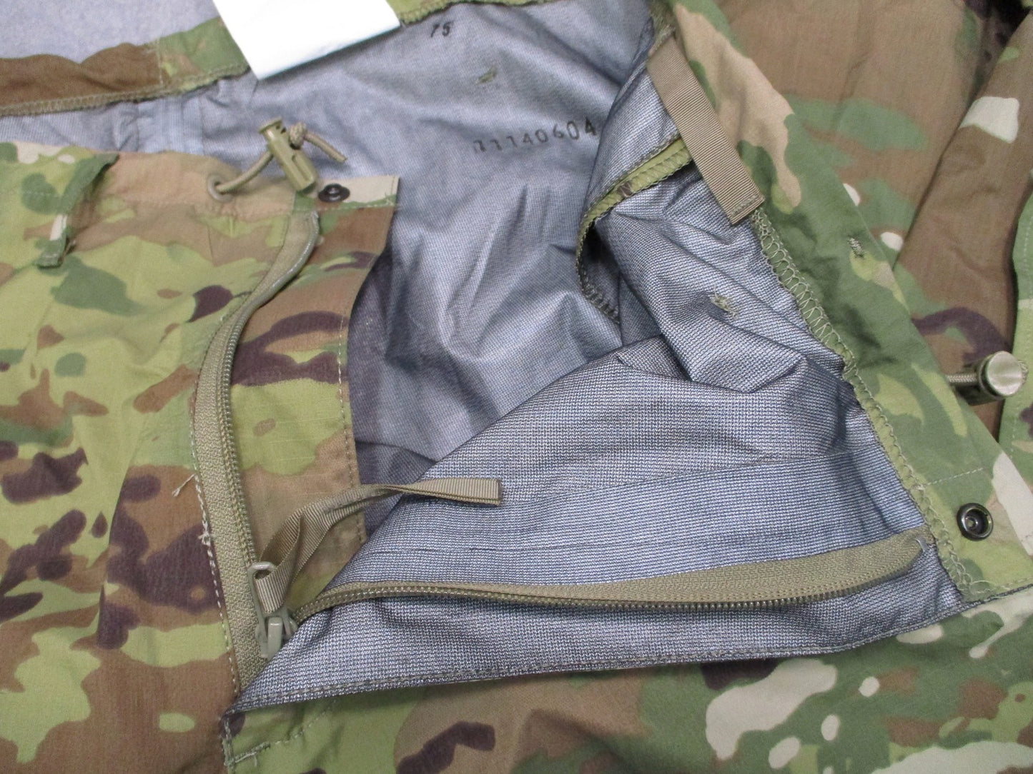 US Military Gen III Layer 6 OCP GORE-TEX Trousers Extreme Cold Weather Med-Reg