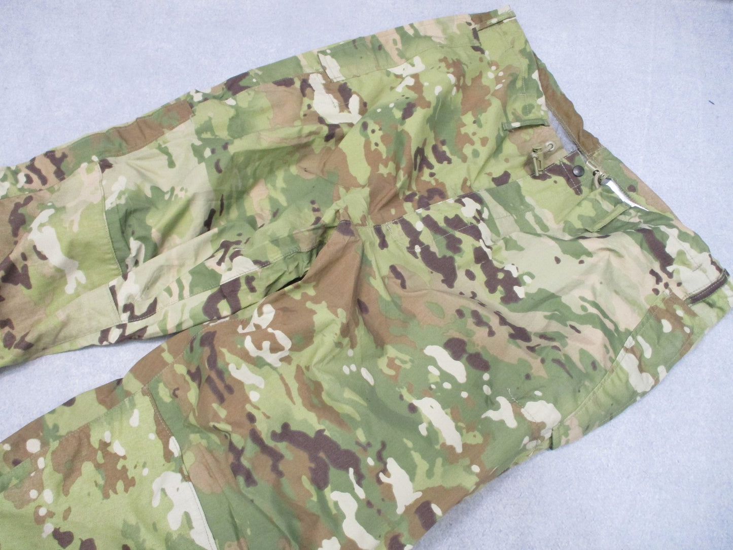 US Military Gen III Layer 6 OCP GORE-TEX Trousers Extreme Cold Weather Med-Reg