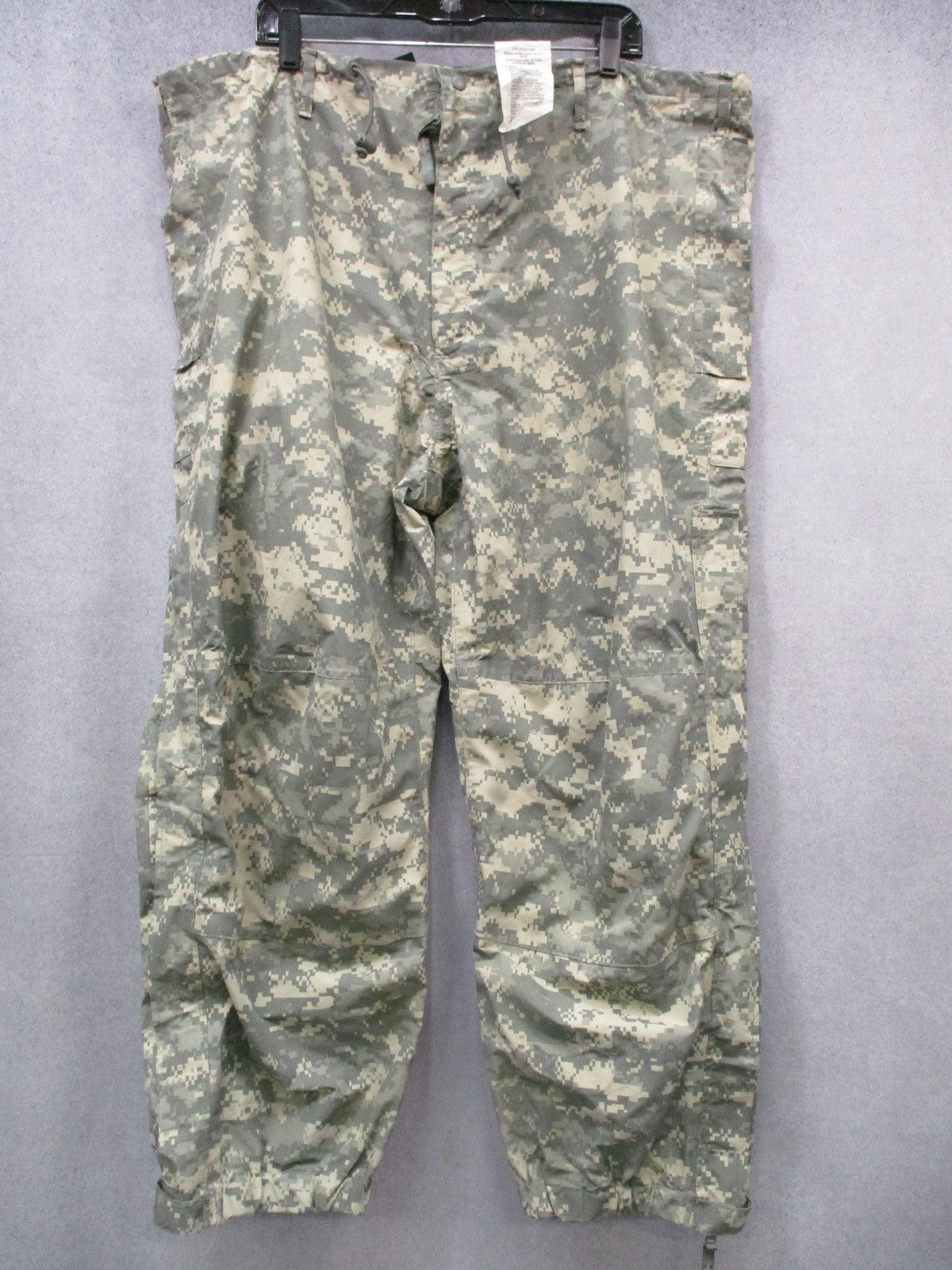 US Army ECWCS Gen III Level 6 Gore-Tex Trousers Digital Camo XL-Regular Gore-Tex