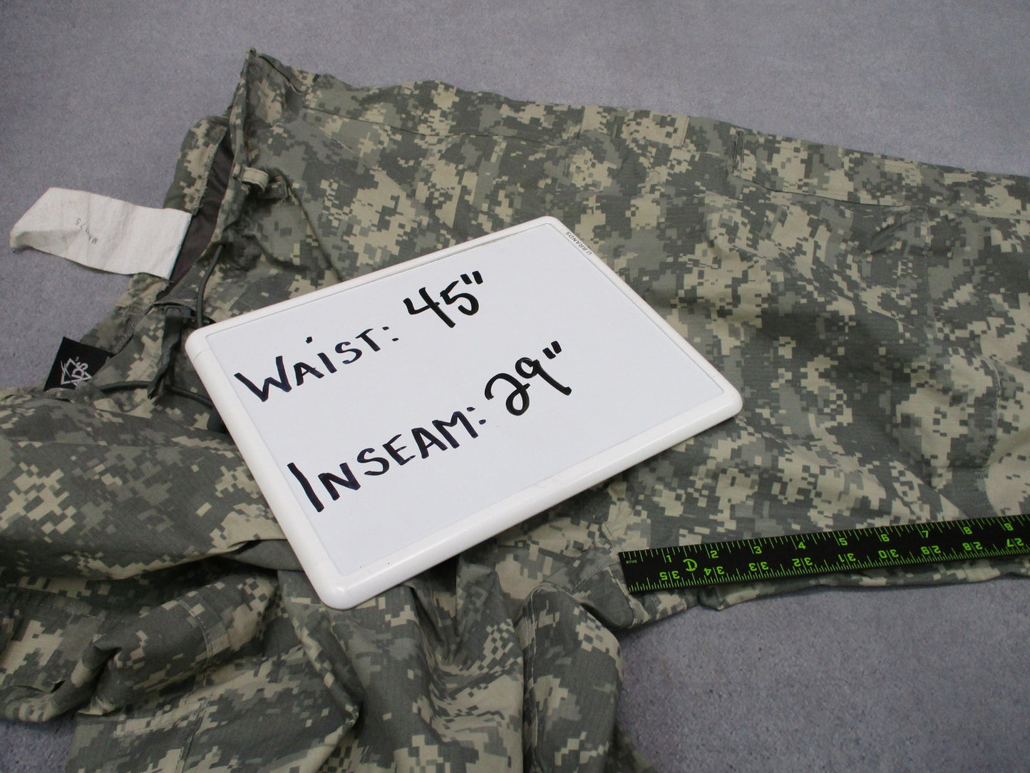 US Army ECWCS Gen III Level 6 Gore-Tex Trousers Digital Camo XL-Regular Gore-Tex