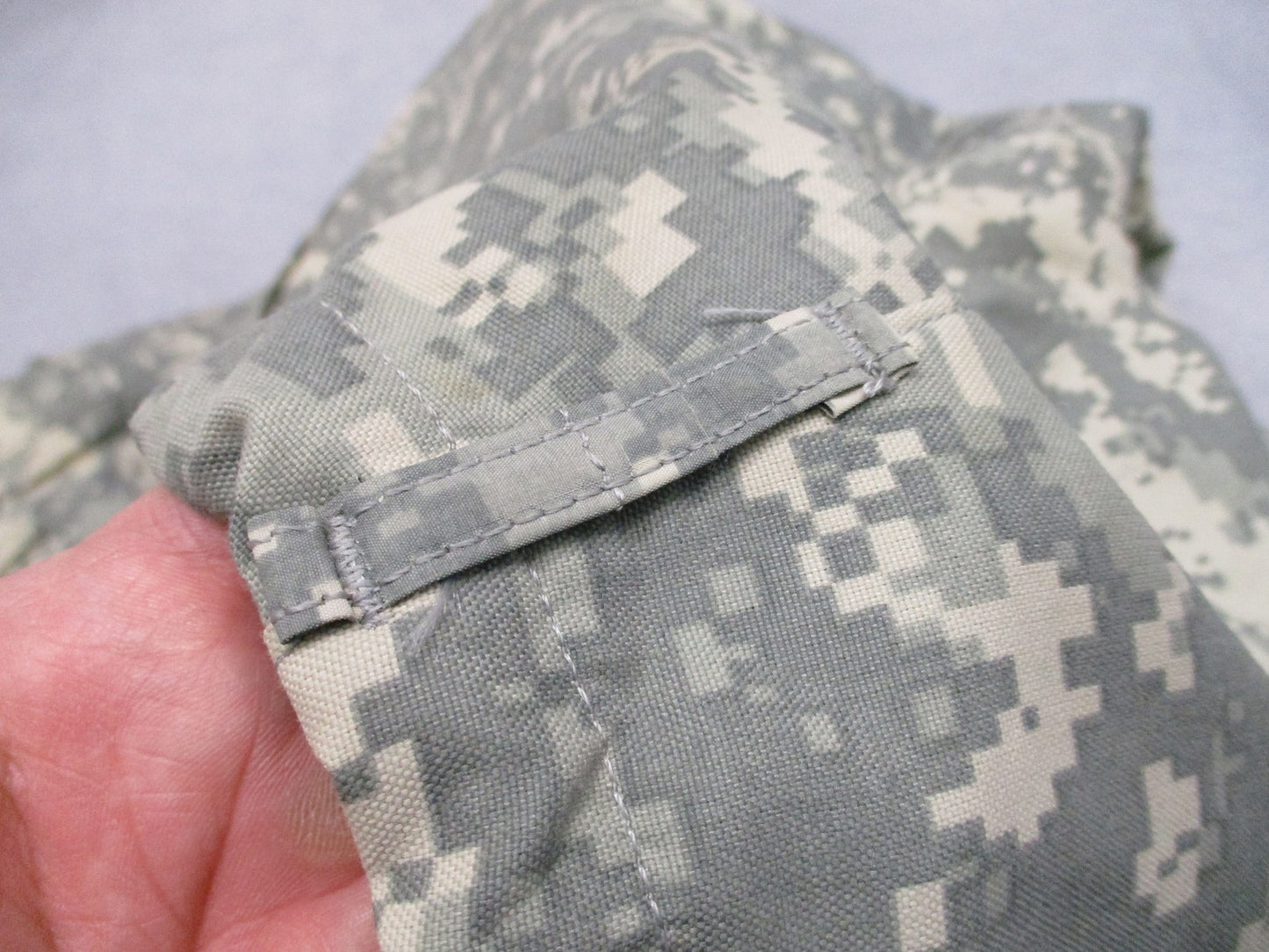 US Army ECWCS Gen III Level 6 Gore-Tex Trousers Digital Camo XL-Regular Gore-Tex