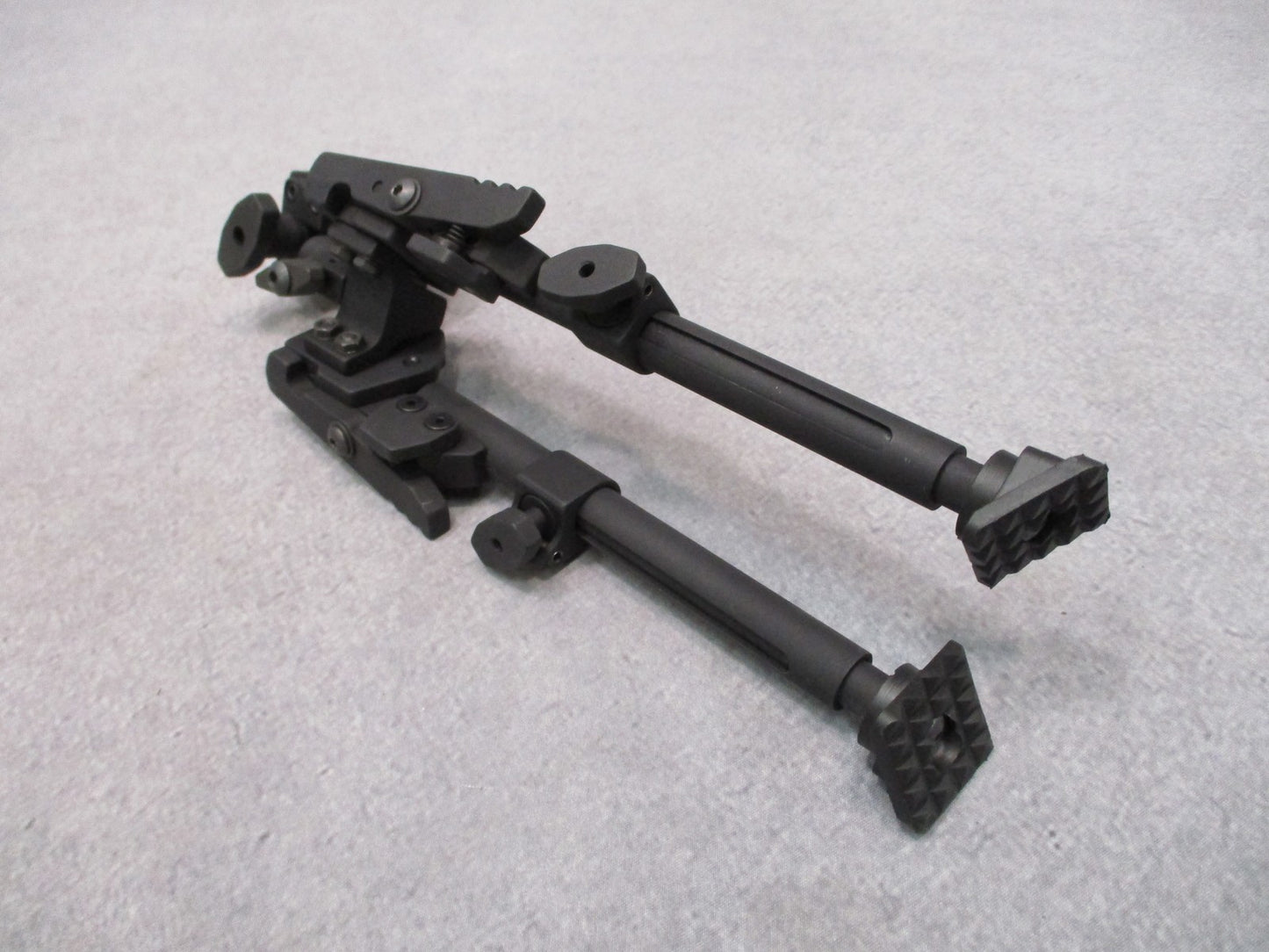 GG&G Extreme Duty Swivel Standard Bipod, XDS - 9.5in Max Height - GGG-1125