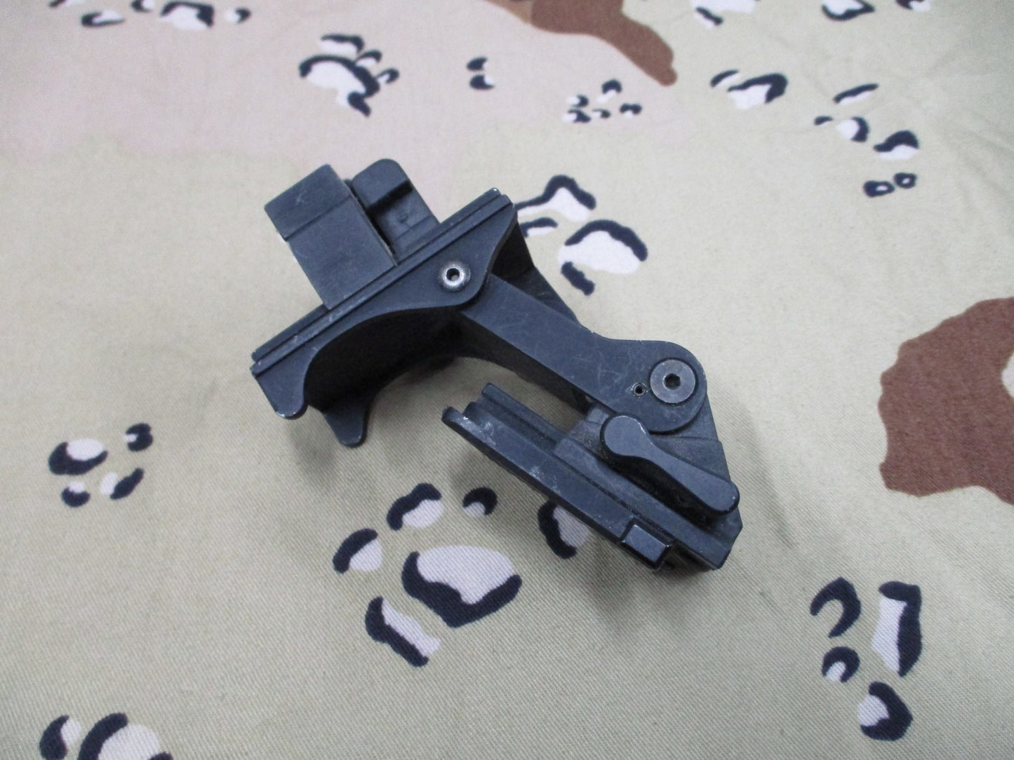 NOROTOS NVG ADAPTER DROP DOWN SWING ARM RHINO HORN RHNO II PVS-7/14 NODs MOUNT
