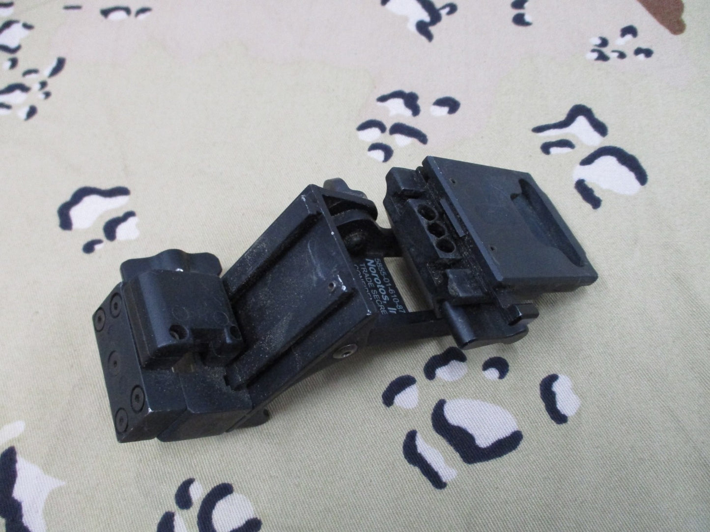 NOROTOS NVG ADAPTER DROP DOWN SWING ARM RHINO HORN RHNO II PVS-7/14 NODs MOUNT