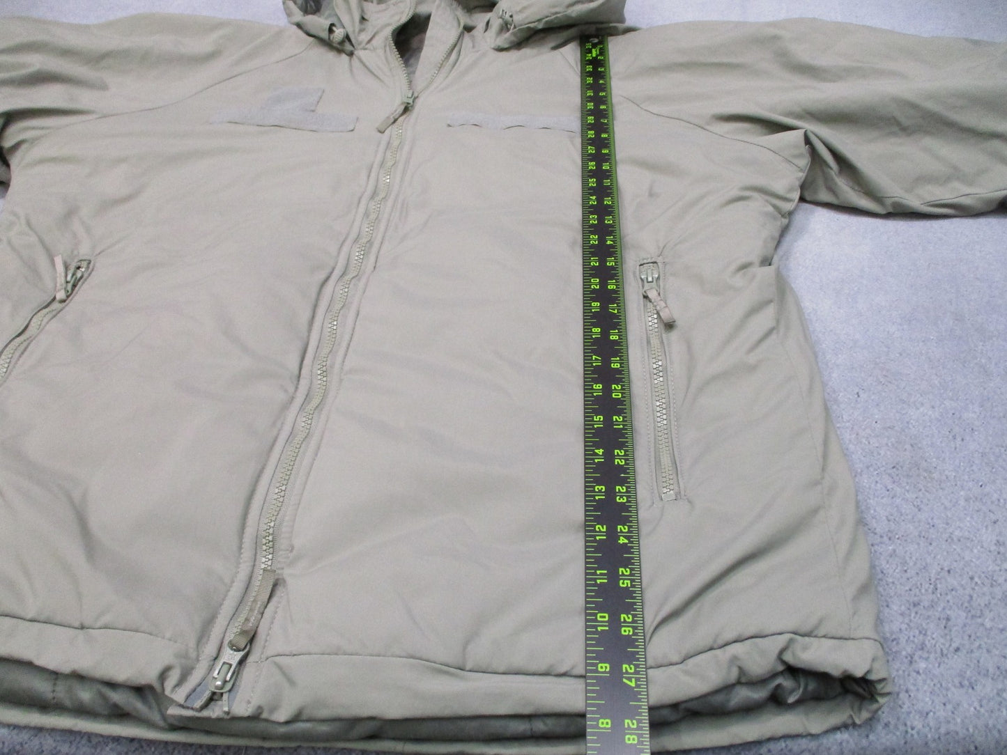 USGI Gen III Level 7 ECW Parka Medium Regular Urban Grey NSN 8415-01-538-6289