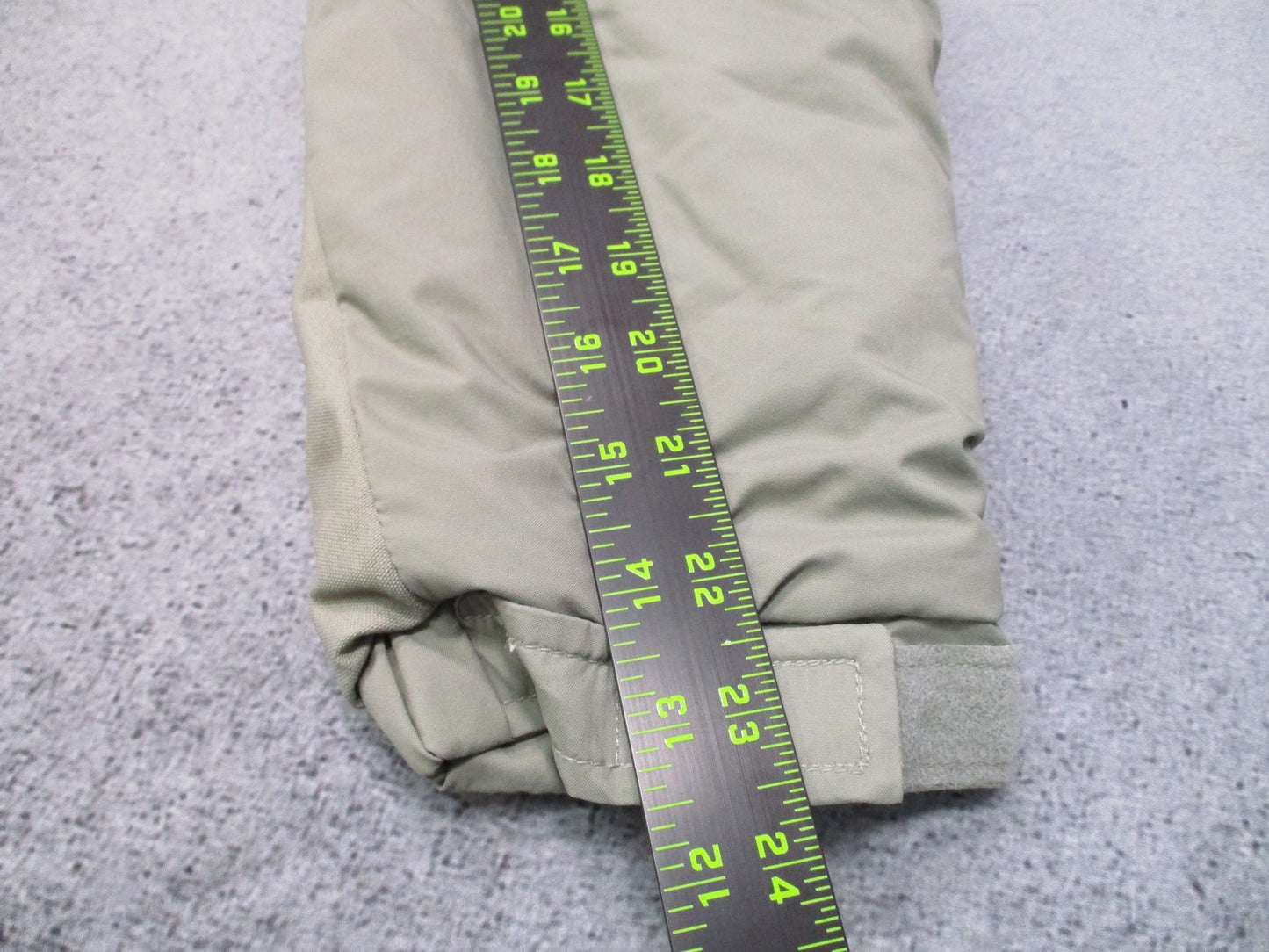USGI Gen III Level 7 ECW Parka Medium Regular Urban Grey NSN 8415-01-538-6289