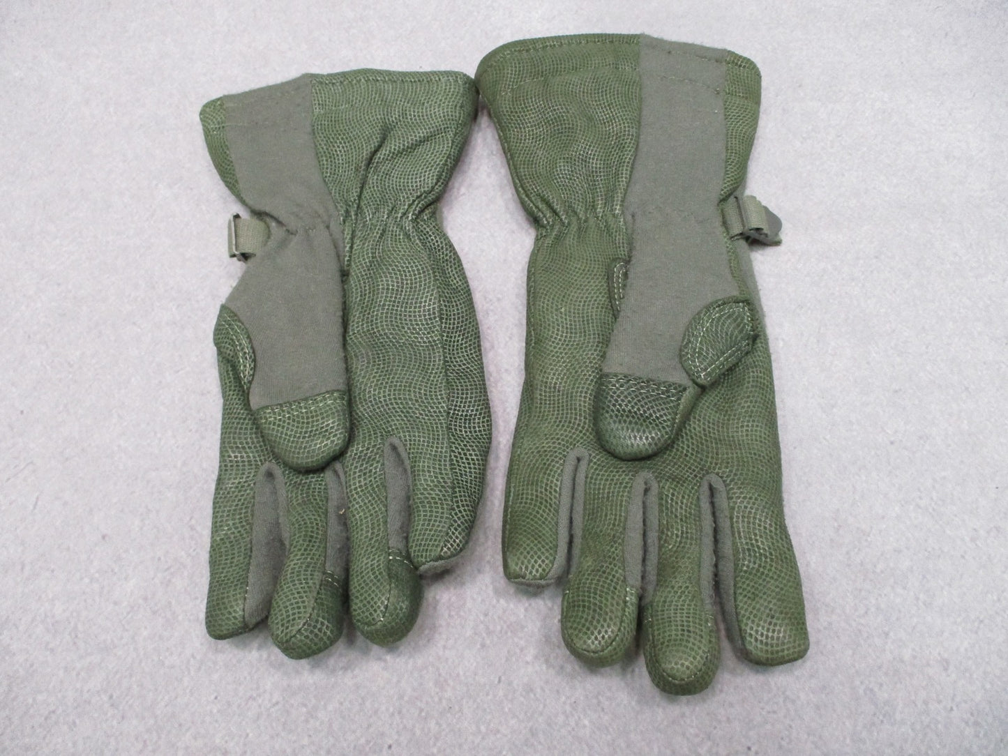 USGI Military Cold Weather Flyers Gloves Gore-Tex CWF Flight Gloves Army Issue