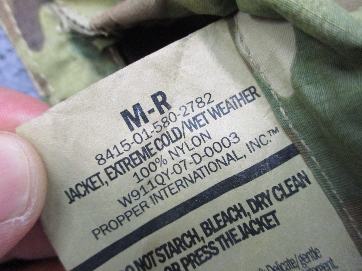USED ARMY MULTICAM LEVEL 6 GORE-TEX JACKET MEDIUM/REGULAR COLD/WET WEATHER OCP