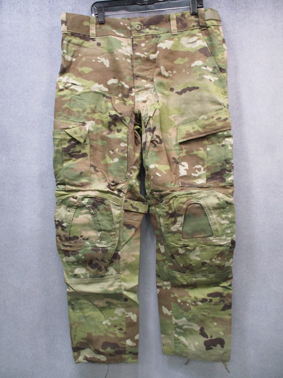 ARMY ADVANCED COMBAT PANTS W/ CRYE KNEE PAD SLOTS LARGE/REGULAR SCORPION OCP