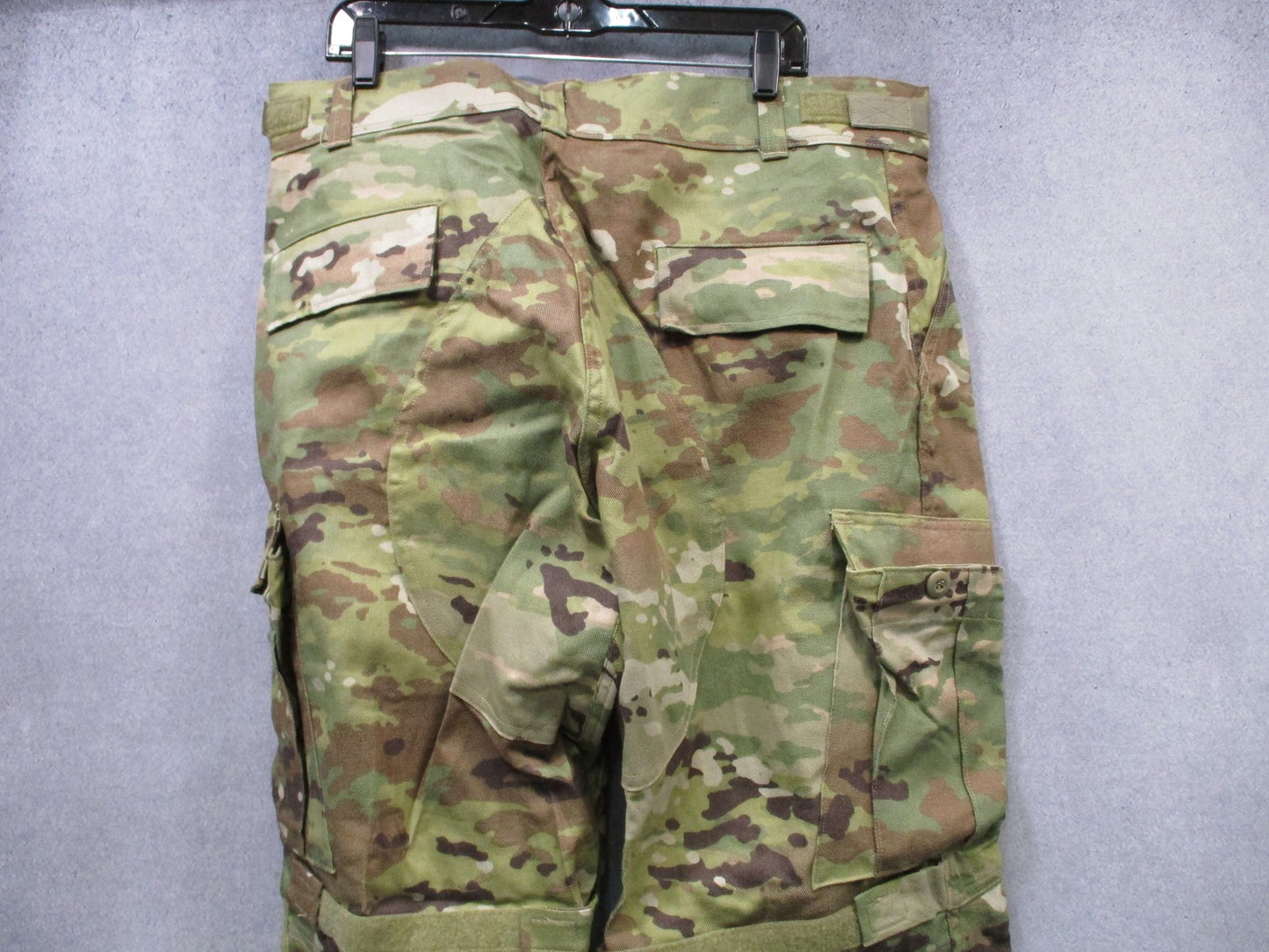 ARMY ADVANCED COMBAT PANTS W/ CRYE KNEE PAD SLOTS LARGE/REGULAR SCORPION OCP