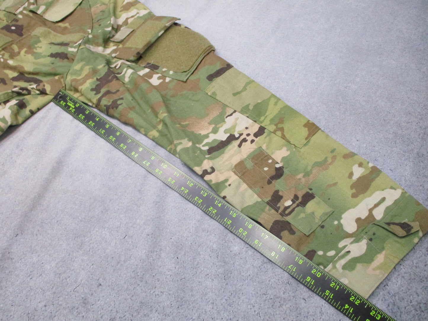 US Army Improved Hot Weather Combat Uniform Coat Medium Regular Scorpion OCP