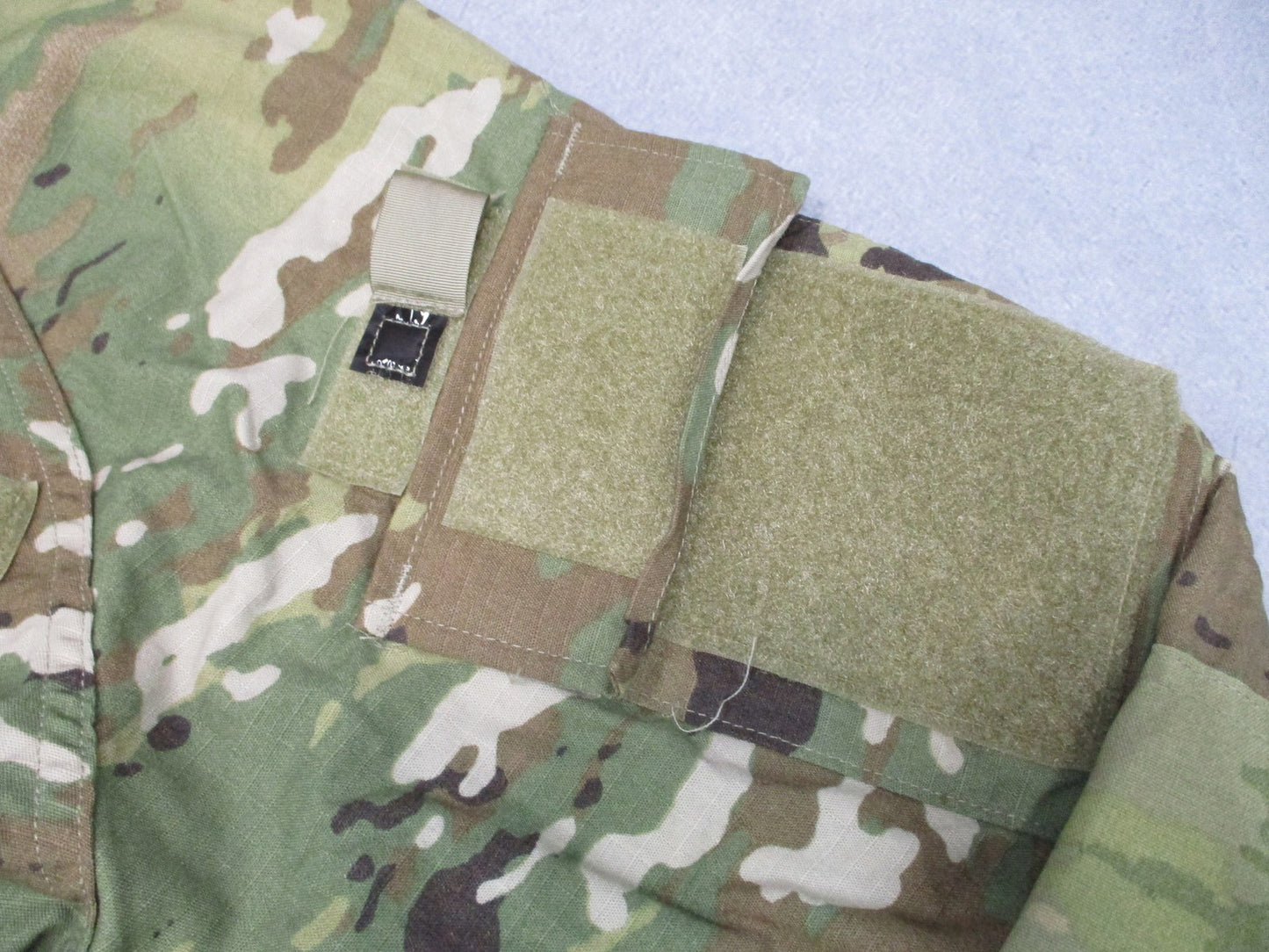 US Army Improved Hot Weather Combat Uniform Coat Medium Regular Scorpion OCP