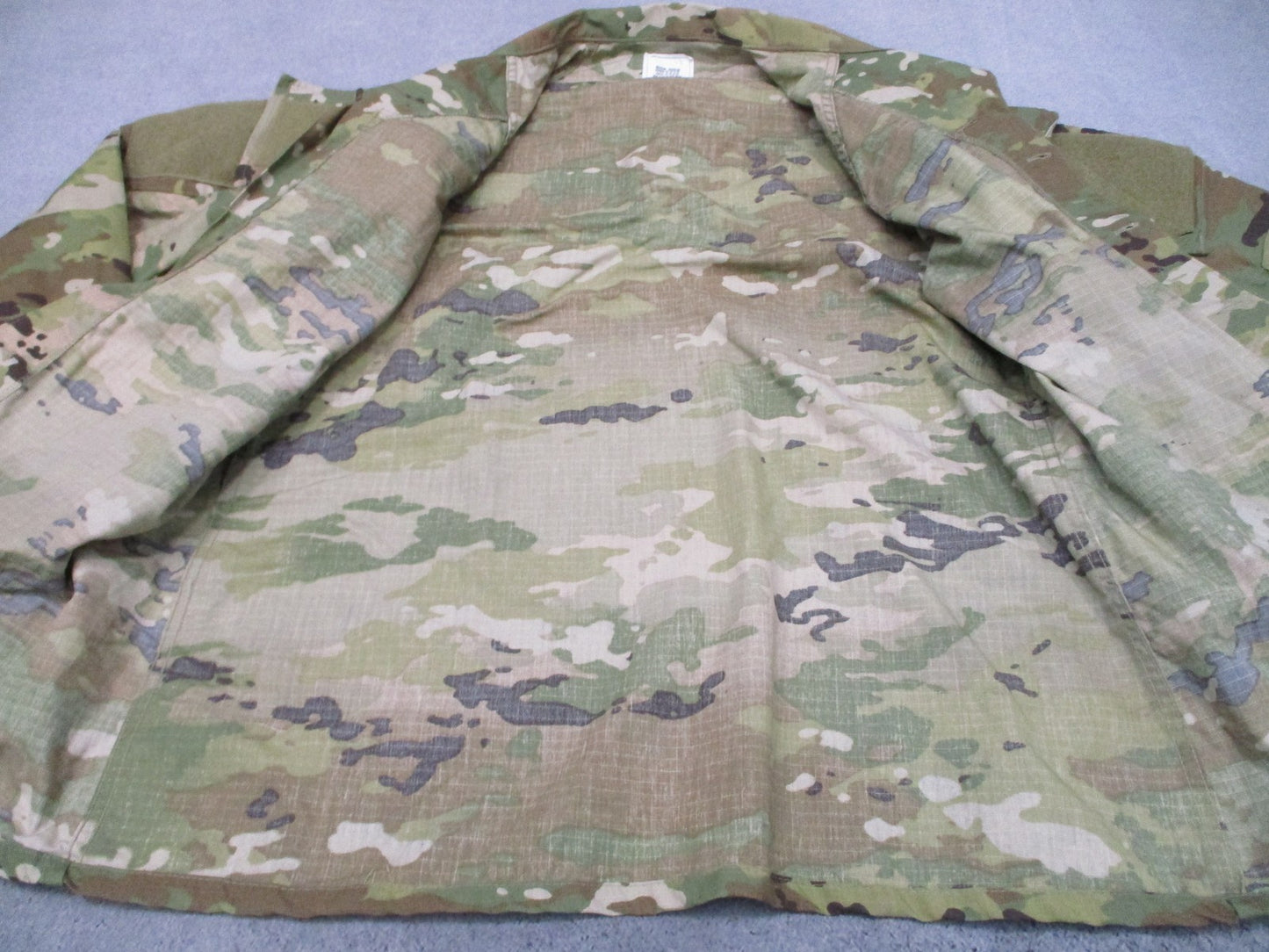 US Army Improved Hot Weather Combat Uniform Coat Medium Regular Scorpion OCP