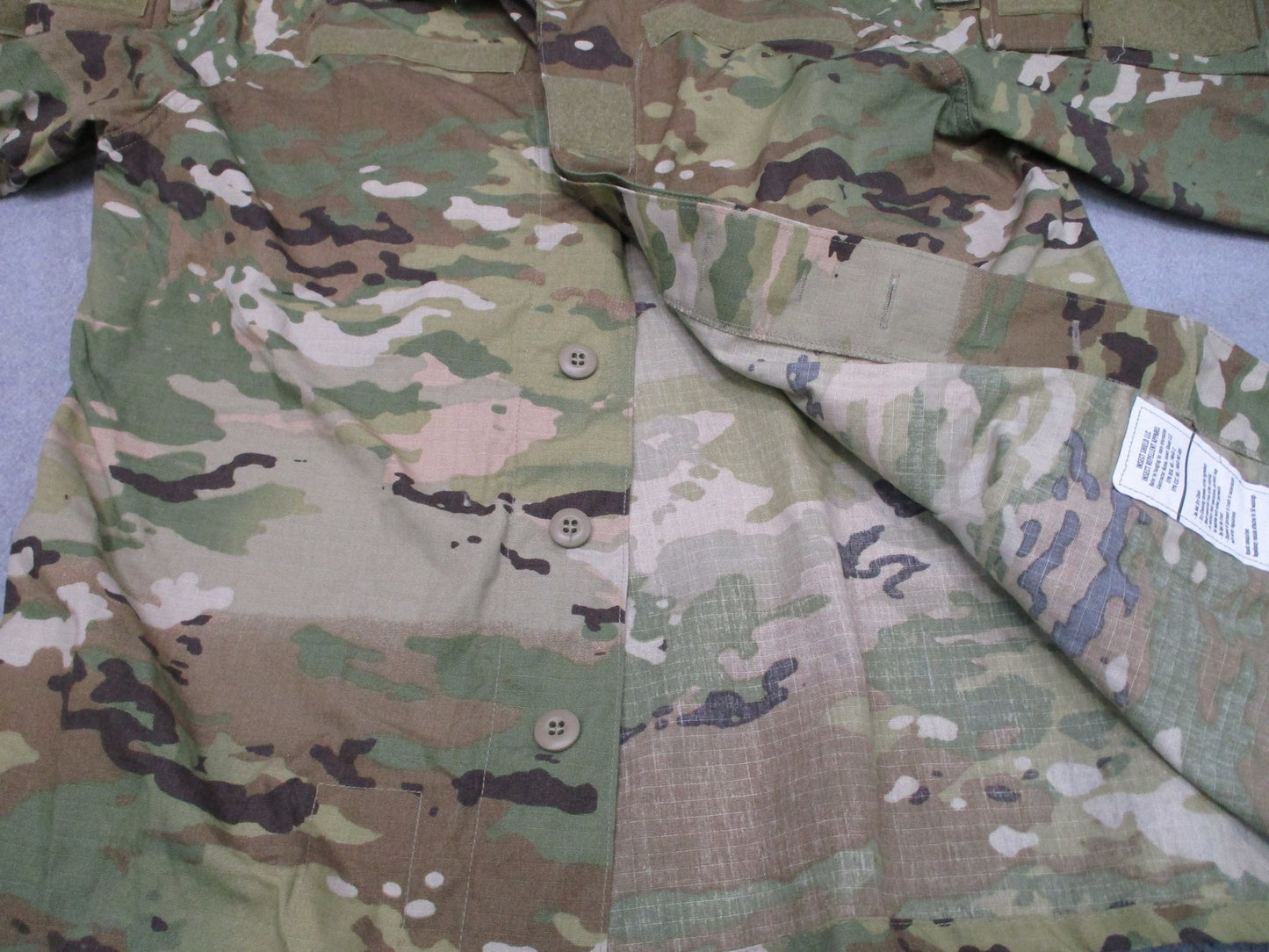 US Army Improved Hot Weather Combat Uniform Coat Medium Regular Scorpion OCP
