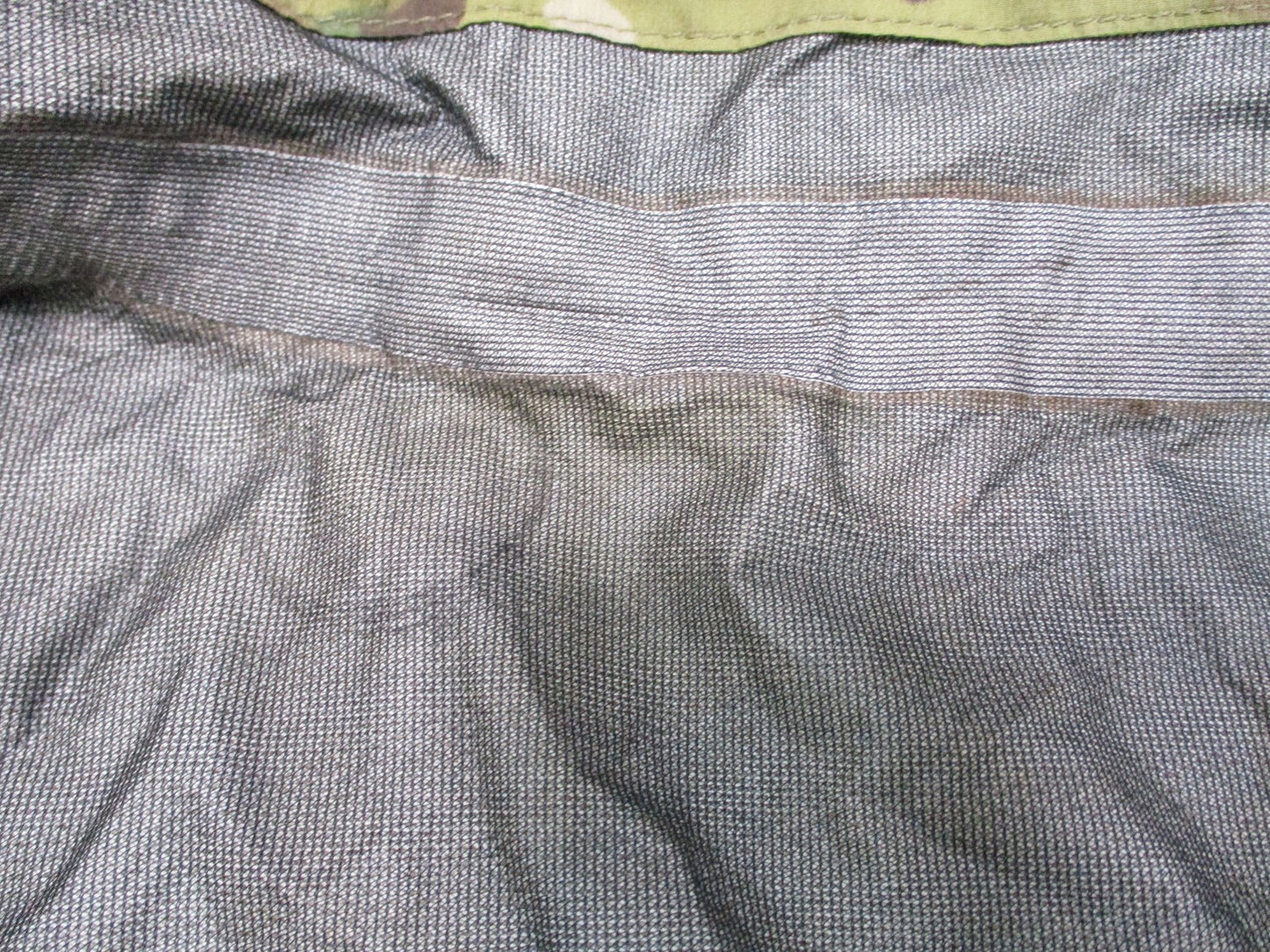 USED ARMY OCP COLD/WET WEATHER JACKET GEN III LEVEL 6 SCORPION TOP MEDIUM/REG