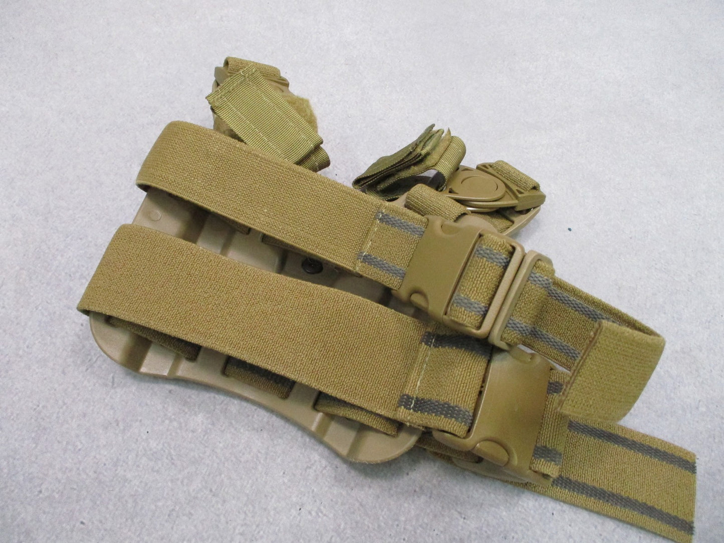 Blackhawk C1370 Drop Leg Platform Tan Tactical Modular Leg Rig Coyote Brown