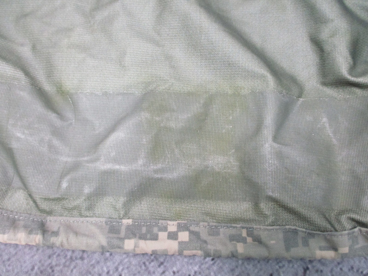 ARMY ISSUE ACU DIGITAL GORE-TEX JACKET COLD/WET WEATHER PARKA X-LARGE/LONG USED