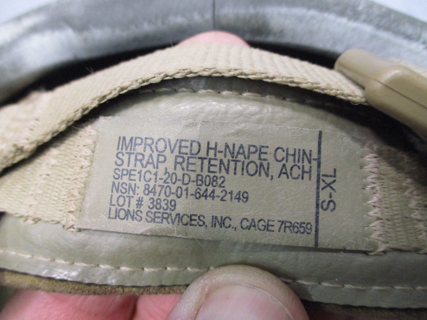 BAE ARMY ADVANCED COMBAT HELMET MADE W/ KEVLAR ACH MEDIUM 8470-01-523-0070 USED