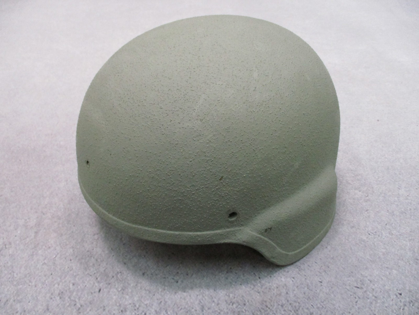 BAE ARMY ADVANCED COMBAT HELMET MADE W/ KEVLAR ACH MEDIUM 8470-01-523-0070 USED