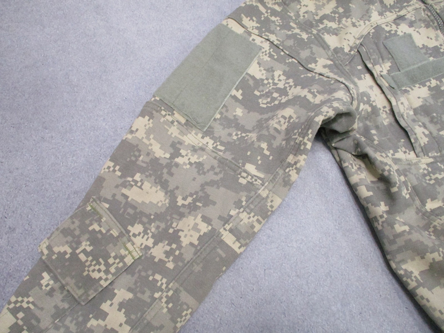 Massif FREE IWOL Jacket UCP Digital Camo Flame Resistant Military Surplus Size M
