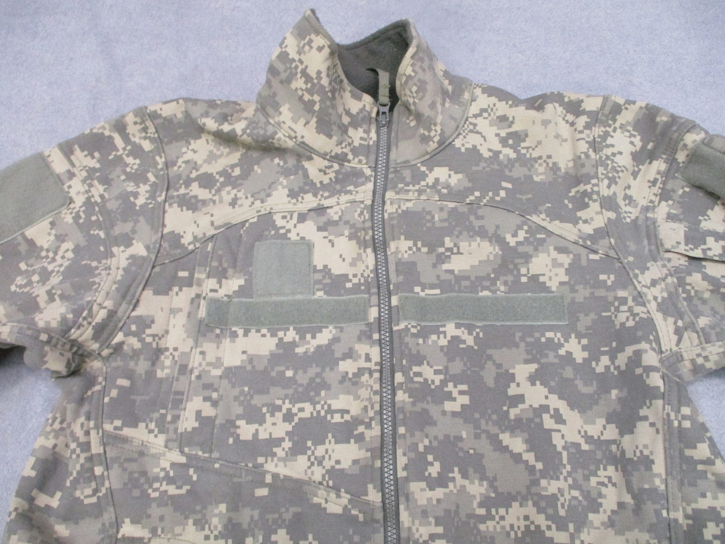 Massif FREE IWOL Jacket UCP Digital Camo Flame Resistant Military Surplus Size M