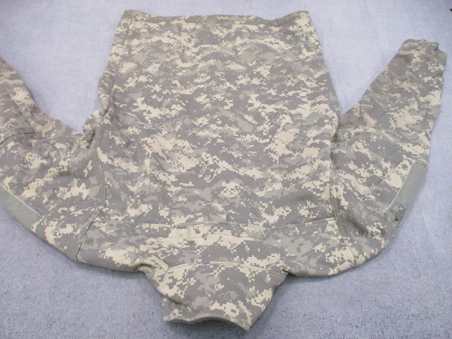 Massif FREE IWOL Jacket UCP Digital Camo Flame Resistant Military Surplus Size M