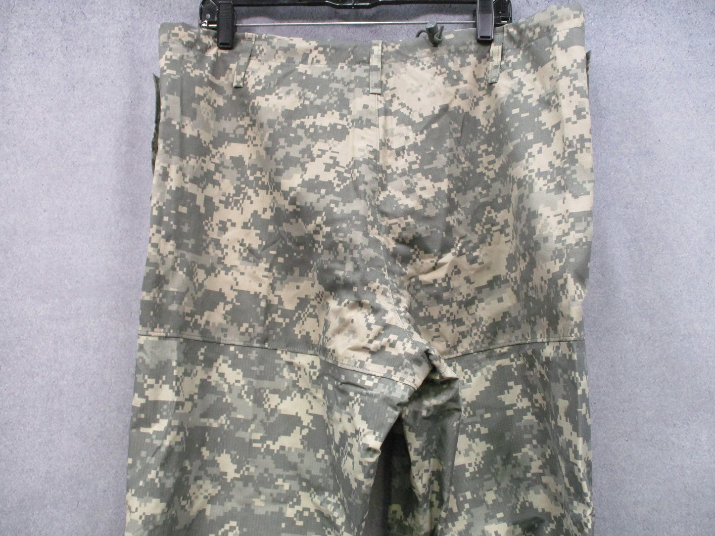 New US Army GEN III ECWCS Gore-Tex Trousers Medium Regular Digital Camo Pants