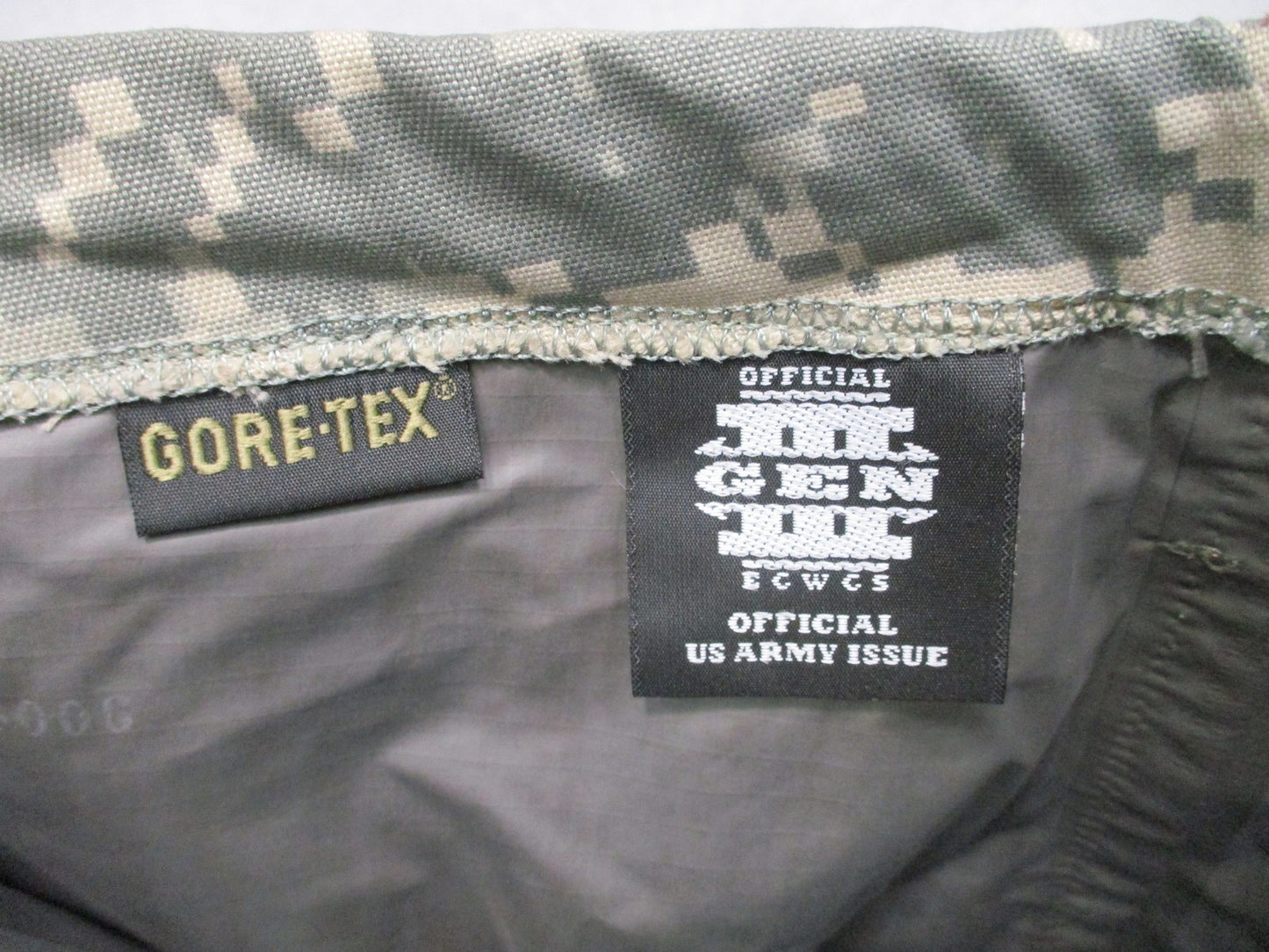 New US Army GEN III ECWCS Gore-Tex Trousers Medium Regular Digital Camo Pants