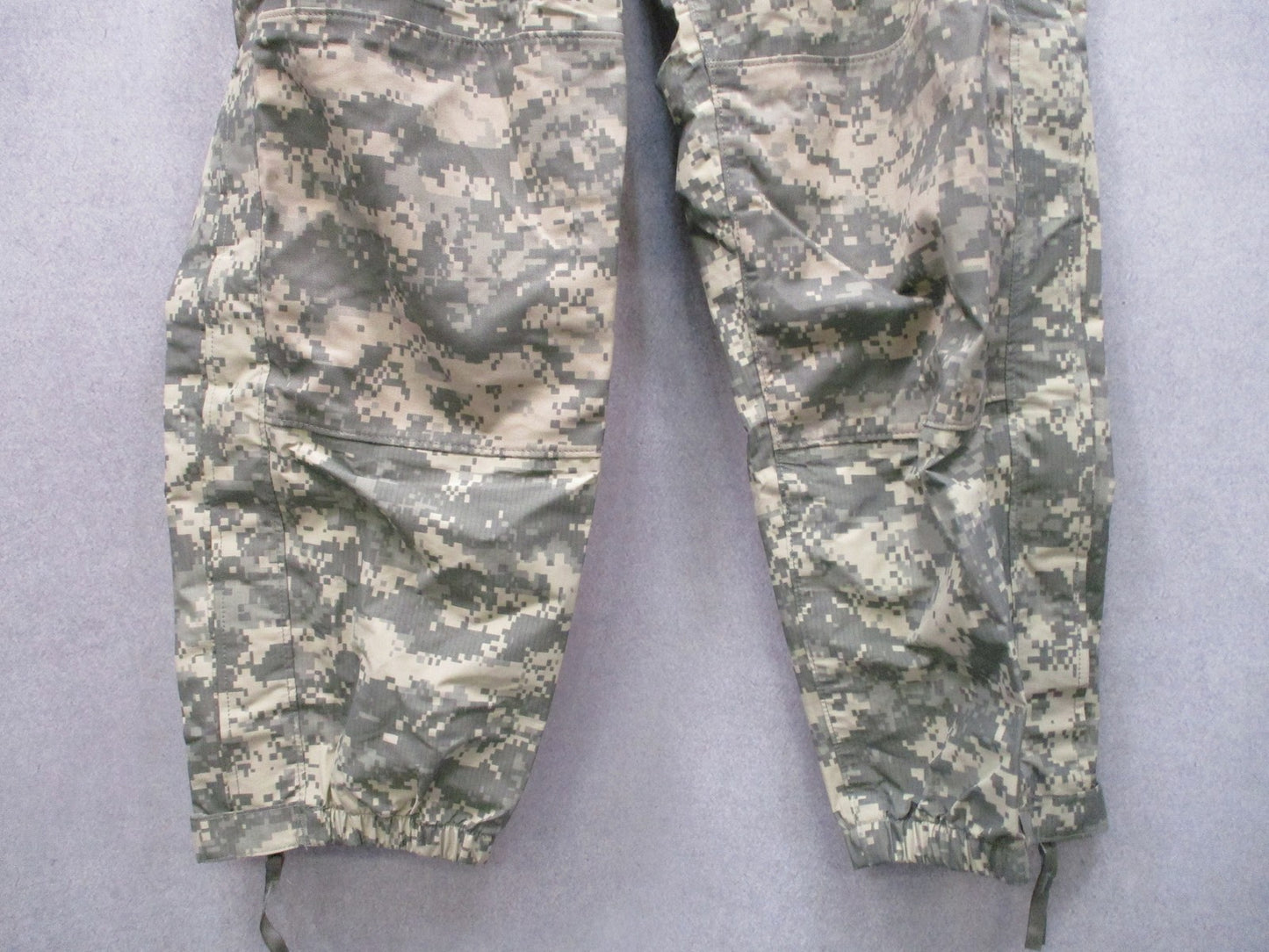 New US Army GEN III ECWCS Gore-Tex Trousers Medium Regular Digital Camo Pants