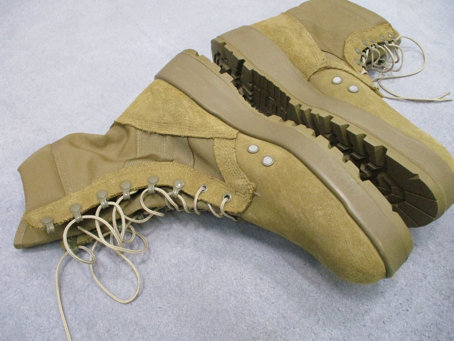 Rocky Hot Weather Army Combat Boots Coyote Brown Men's 13.5R Vibram Sole