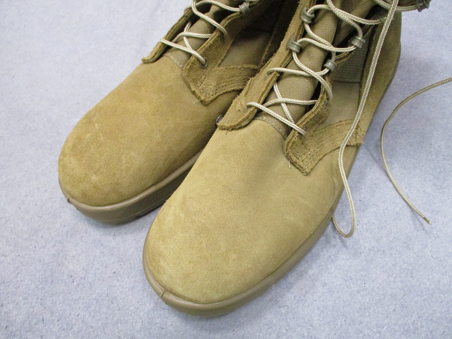 Rocky Hot Weather Army Combat Boots Coyote Brown Men's 13.5R Vibram Sole