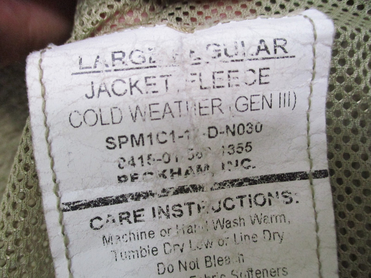 US Army ECWCS Gen III Level 3 Fleece Jacket Large Regular NSN 8415-01-580-1355